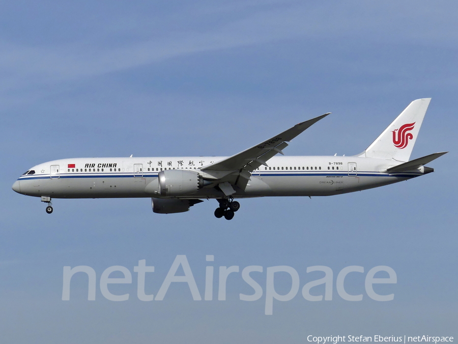 Air China Boeing 787-9 Dreamliner (B-7898) | Photo 432125