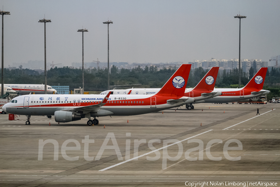 Sichuan Airlines Airbus A320-214 (B-8330) | Photo 377233