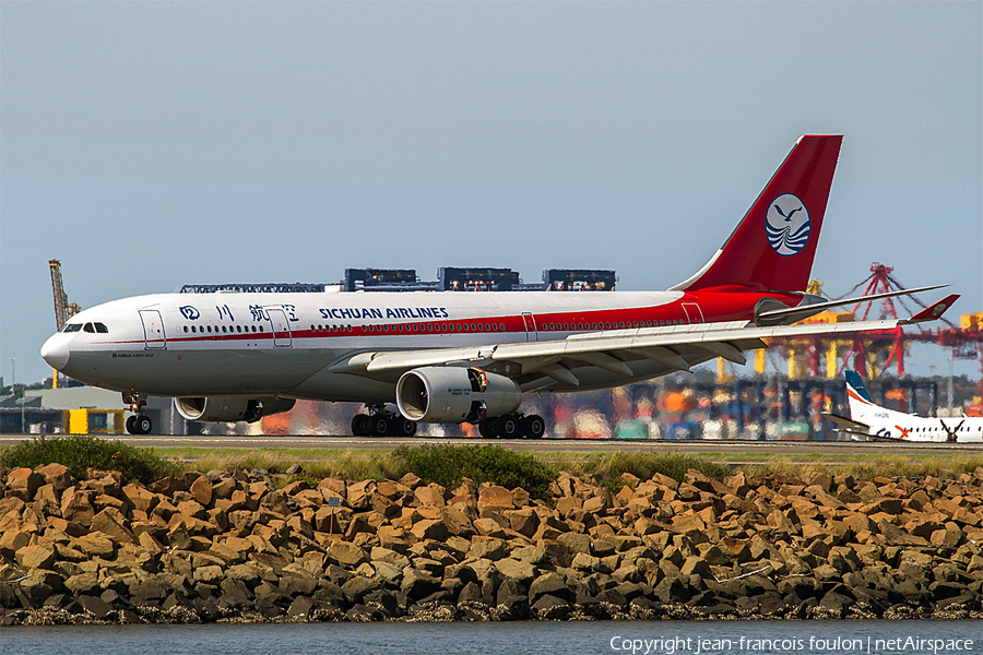 Sichuan Airlines Airbus A330-243 (B-8332) | Photo 150836