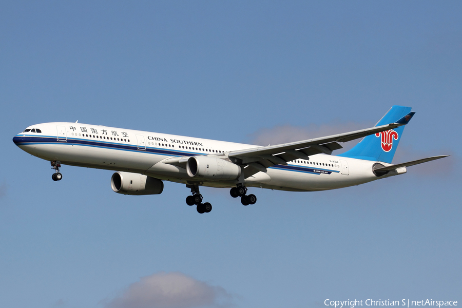 China Southern Airlines Airbus A330-343E (B-8362) | Photo 391394