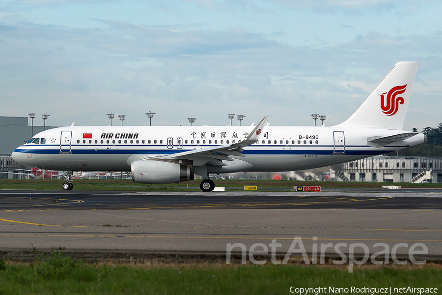 Air China Airbus A320-232 (B-8490) | Photo 110038