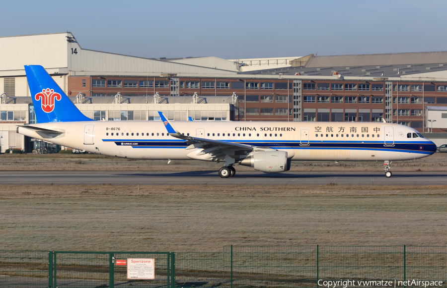 China Southern Airlines Airbus A321-211 (B-8676) | Photo 132835