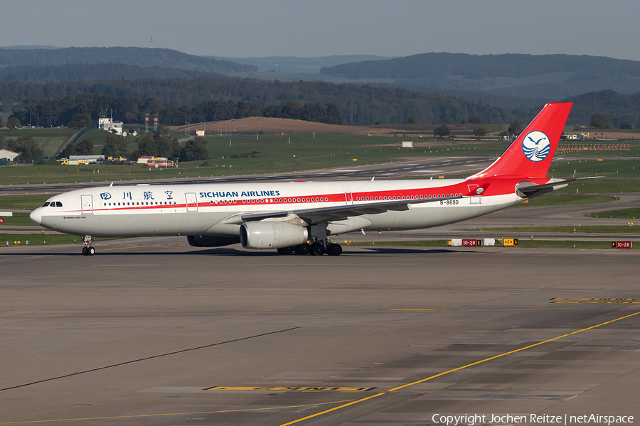 Sichuan Airlines Airbus A330-343E (B-8690) | Photo 266053