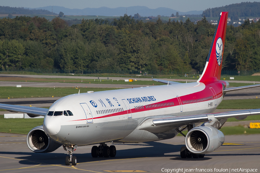 Sichuan Airlines Airbus A330-343E (B-8690) | Photo 266128
