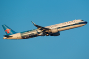 China Southern Airlines Airbus A321-211 (B-8966) at  Seoul - Incheon International, South Korea