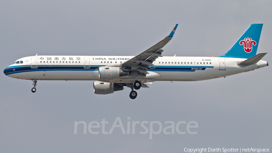 China Southern Airlines Airbus A321-211 (B-8993) | Photo 320424