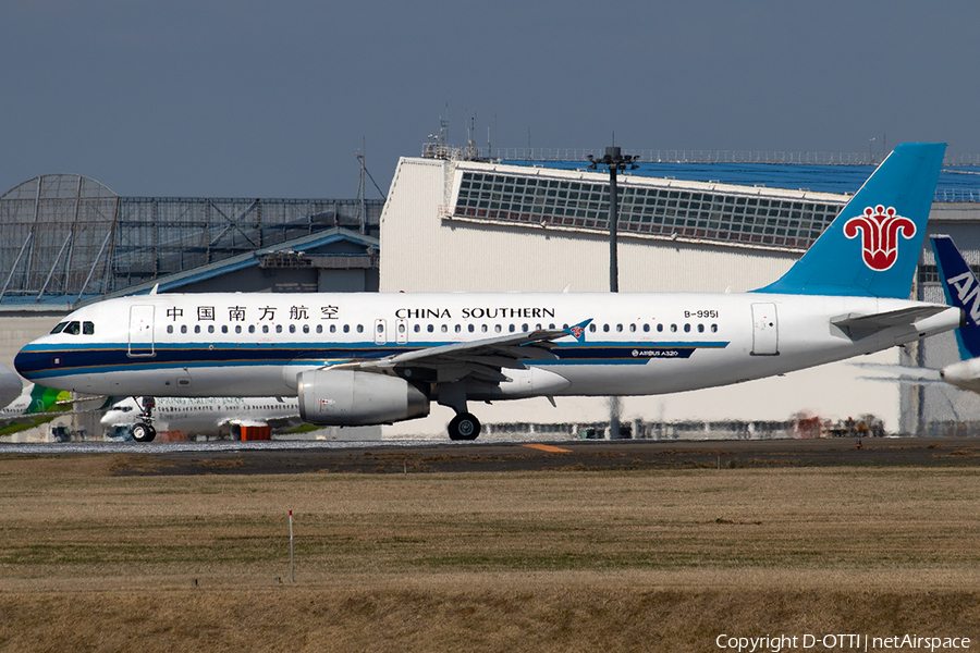 China Southern Airlines Airbus A320-232 (B-9951) | Photo 384524
