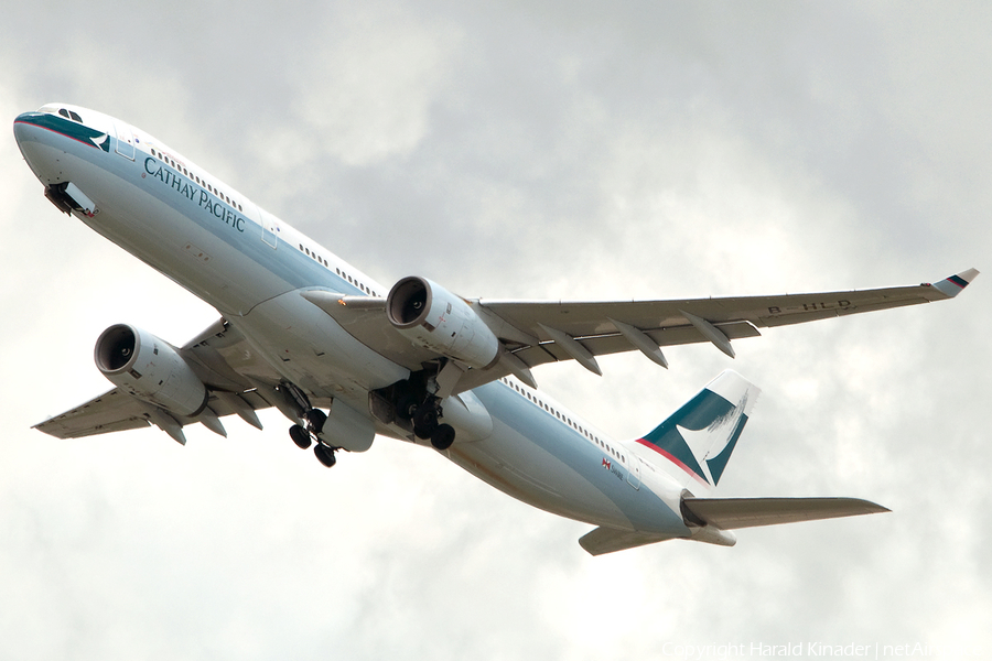 Cathay Pacific Airbus A330-342 (B-HLD) | Photo 303991