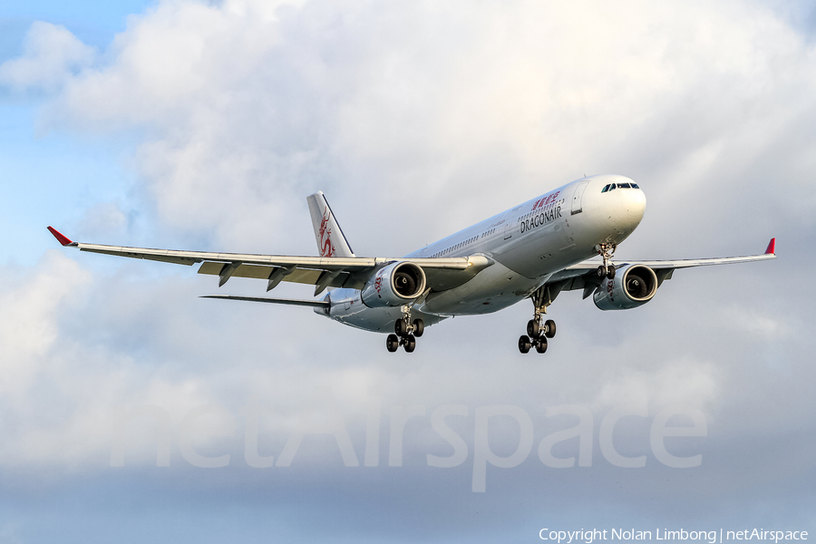 Cathay Pacific Airbus A330-342 (B-HLJ) | Photo 368163