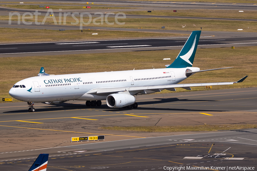 Cathay Pacific Airbus A330-343X (B-HLS) | Photo 391513