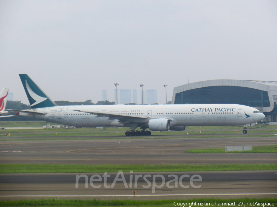 Cathay Pacific Boeing 777-367 (B-HNK) | Photo 621997