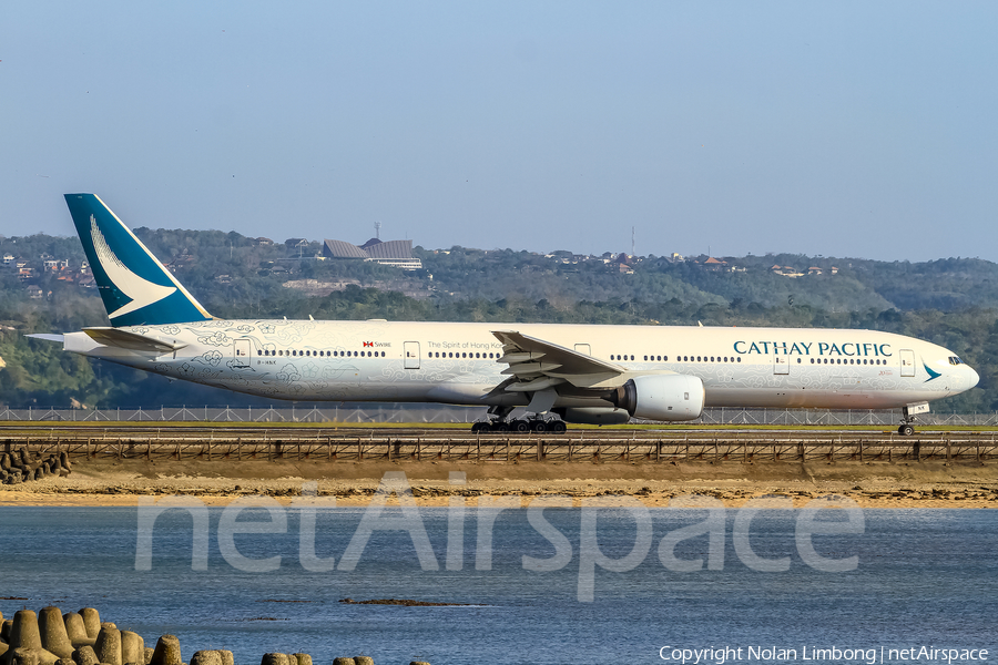 Cathay Pacific Boeing 777-367 (B-HNK) | Photo 401591