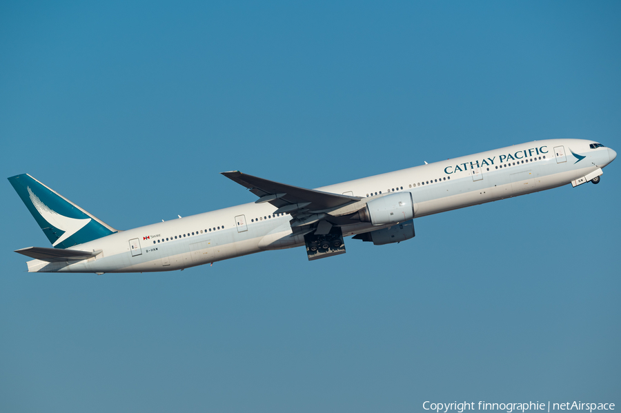 Cathay Pacific Boeing 777-31H (B-HNW) | Photo 600496