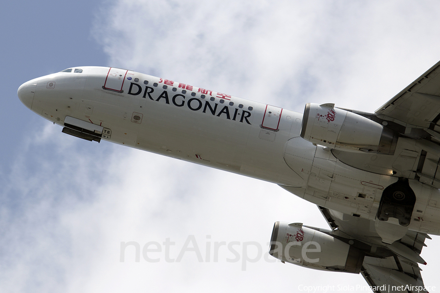 Dragonair Airbus A320-232 (B-HSE) | Photo 382604