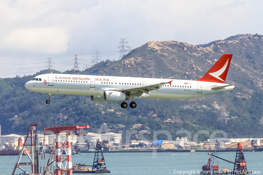 Dragonair Airbus A321-231 (B-HTJ) | Photo 427146