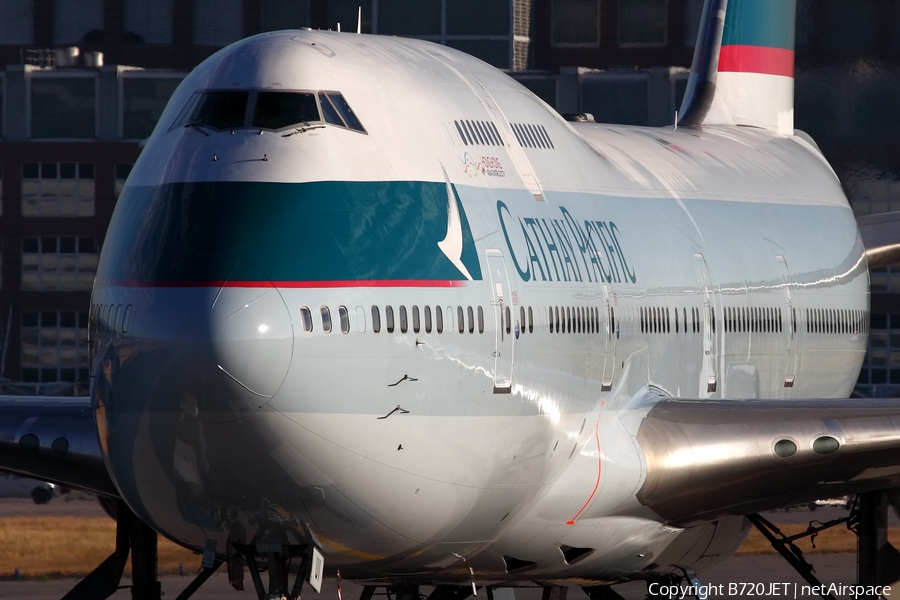 Cathay Pacific Boeing 747-467 (B-HUI) | Photo 32445