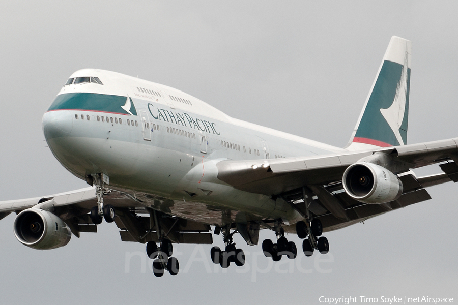 Cathay Pacific Boeing 747-467 (B-HUI) | Photo 18201