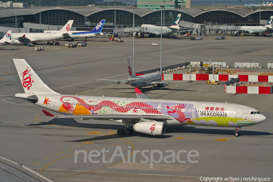 Dragonair Airbus A330-343E (B-HWG) | Photo 368079