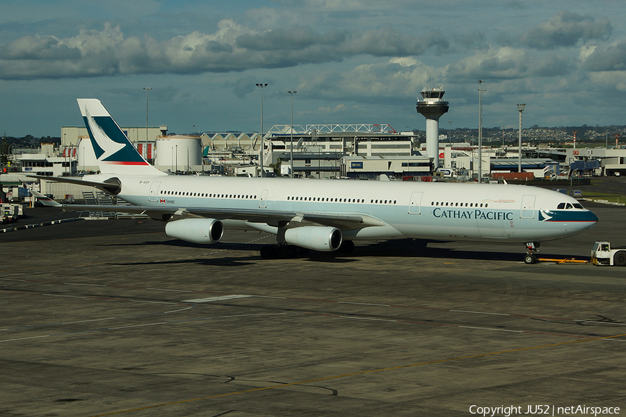 Cathay Pacific Airbus A340-313X (B-HXF) | Photo 66278
