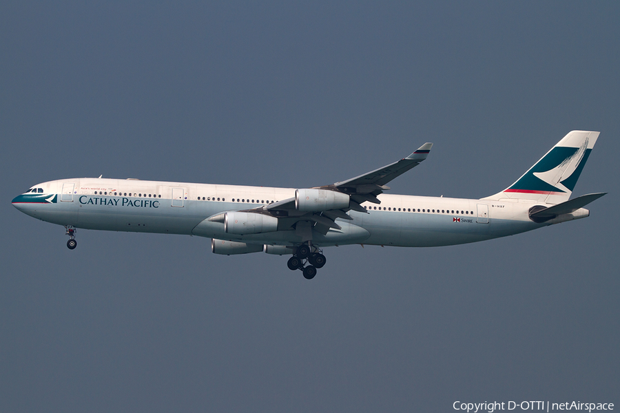 Cathay Pacific Airbus A340-313X (B-HXF) | Photo 397442