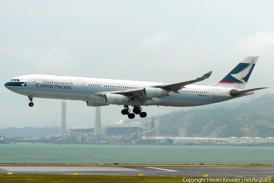 Cathay Pacific Airbus A340-313X (B-HXI) | Photo 304114