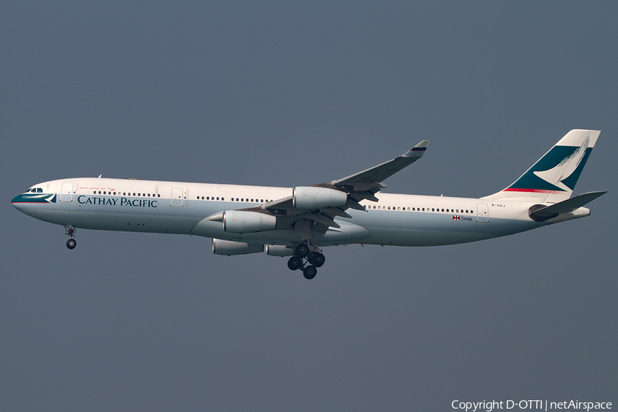 Cathay Pacific Airbus A340-313X (B-HXJ) | Photo 397450