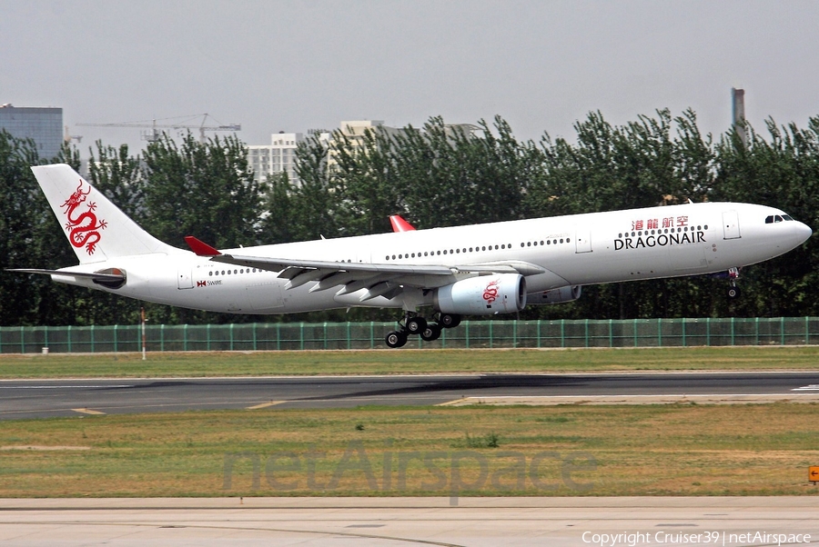 Dragonair Airbus A330-342 (B-HYB) | Photo 57901