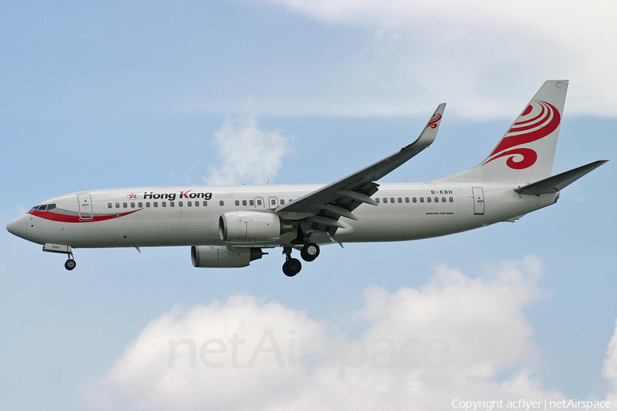 Hong Kong Airlines Boeing 737-808 (B-KBH) | Photo 367029