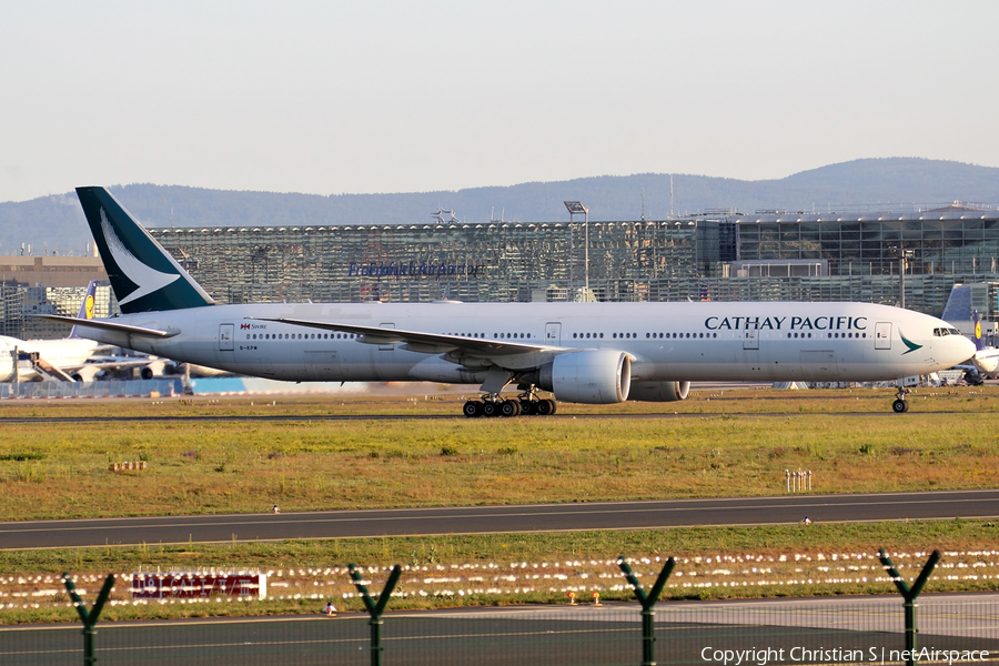 Cathay Pacific Boeing 777-367(ER) (B-KPM) | Photo 386064