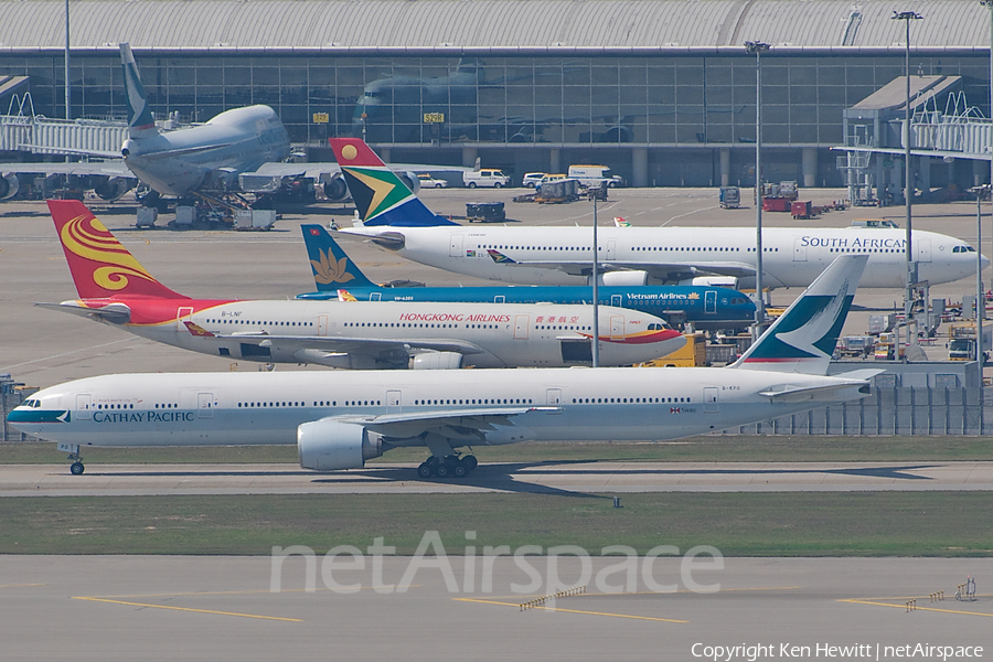 Cathay Pacific Boeing 777-367(ER) (B-KPO) | Photo 3714