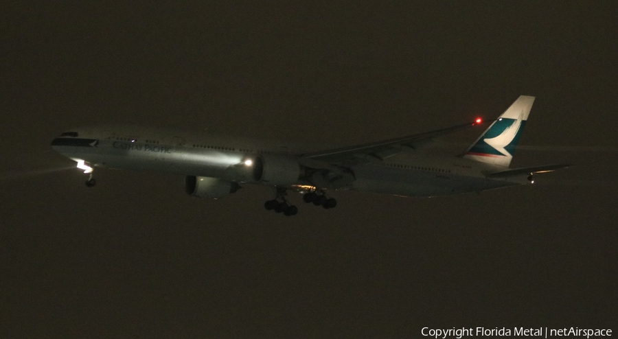 Cathay Pacific Boeing 777-367(ER) (B-KPS) | Photo 330811