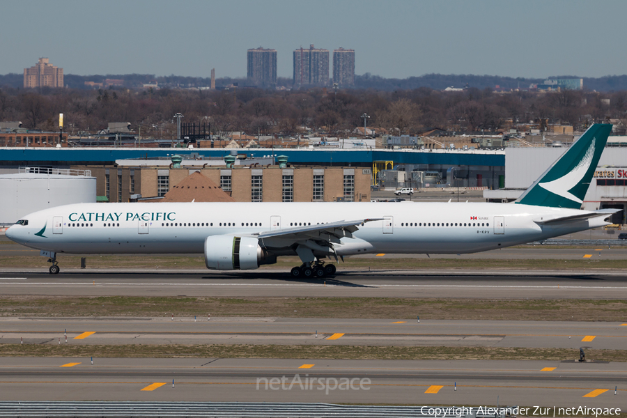 Cathay Pacific Boeing 777-367(ER) (B-KPV) | Photo 158375