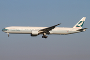 Cathay Pacific Boeing 777-367(ER) (B-KPY) at  Rome - Fiumicino (Leonardo DaVinci), Italy