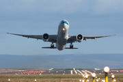 Cathay Pacific Boeing 777-367(ER) (B-KPY) at  Manchester - International (Ringway), United Kingdom