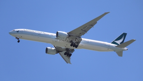 Cathay Pacific Boeing 777-367(ER) (B-KPY) at  San Francisco - International, United States