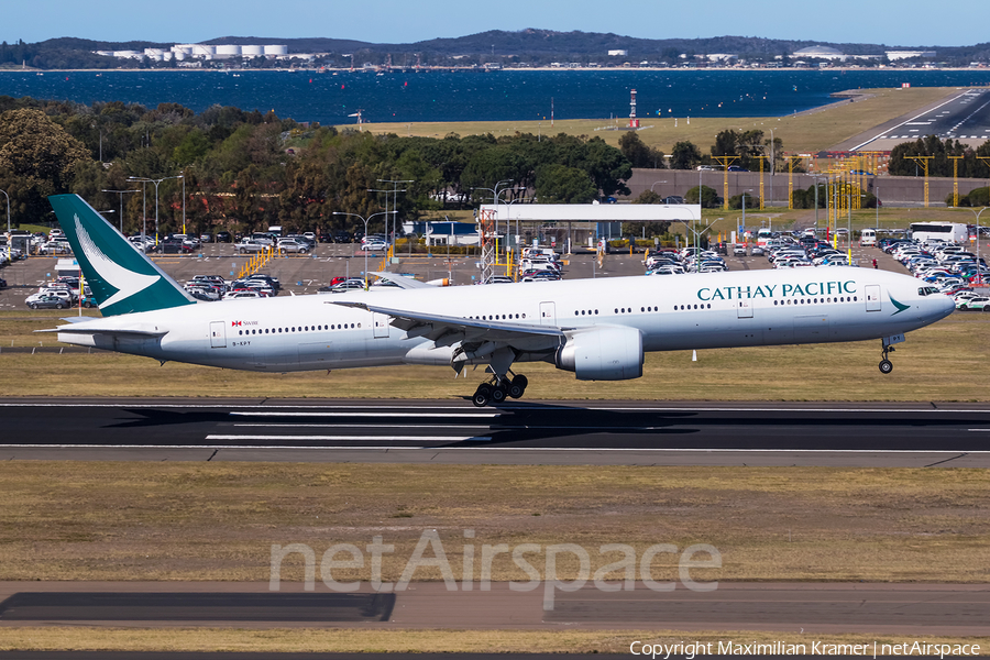 Cathay Pacific Boeing 777-367(ER) (B-KPY) | Photo 390815