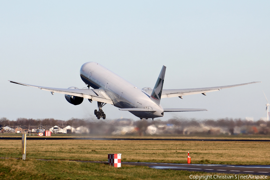 Cathay Pacific Boeing 777-367(ER) (B-KQA) | Photo 96159
