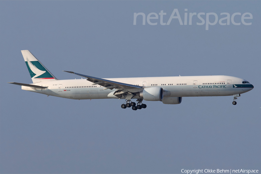 Cathay Pacific Boeing 777-367(ER) (B-KQC) | Photo 335137