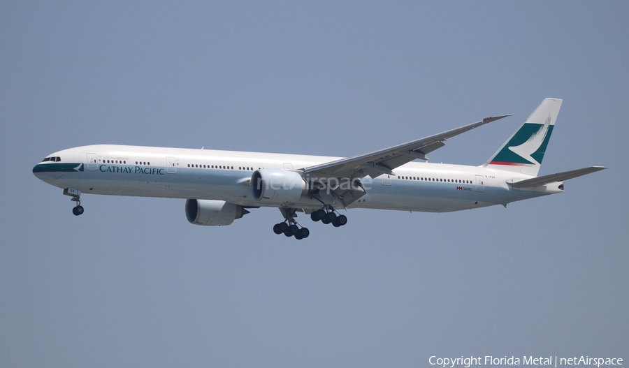 Cathay Pacific Boeing 777-367(ER) (B-KQK) | Photo 554653