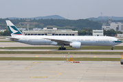 Cathay Pacific Boeing 777-367(ER) (B-KQN) at  Seoul - Incheon International, South Korea