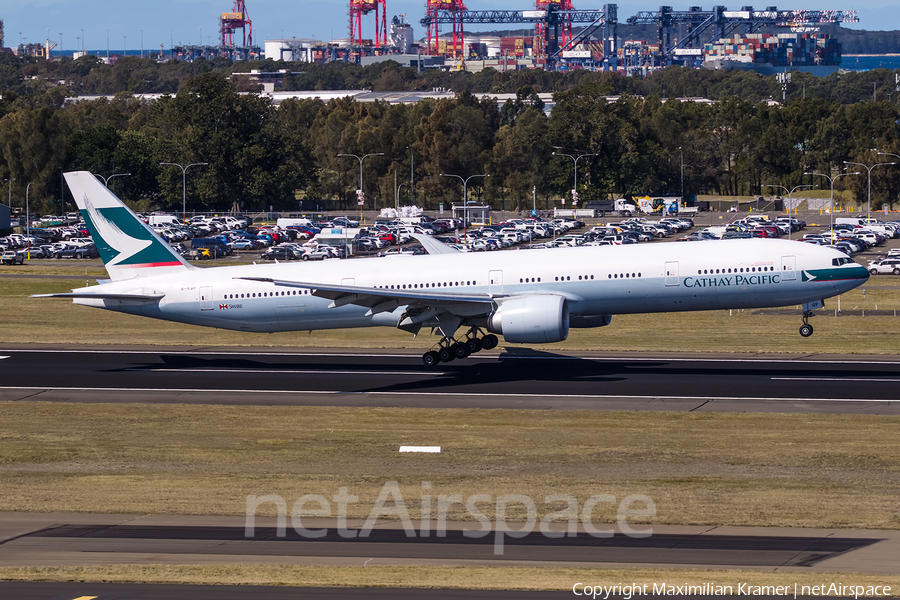 Cathay Pacific Boeing 777-367(ER) (B-KQP) | Photo 391495