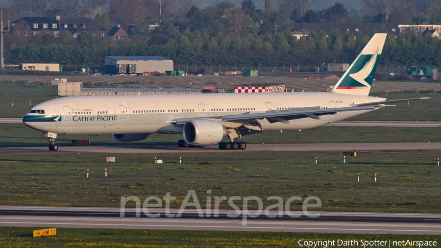 Cathay Pacific Boeing 777-367(ER) (B-KQV) | Photo 183593