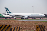 Cathay Pacific Airbus A330-343 (B-LAJ) at  Taipei - Taoyuan, Taiwan