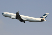 Cathay Pacific Airbus A330-343X (B-LAO) at  Taipei - Taoyuan, Taiwan