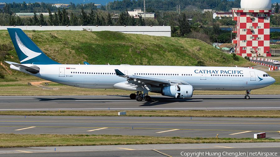 Cathay Pacific Airbus A330-343X (B-LAQ) | Photo 660391
