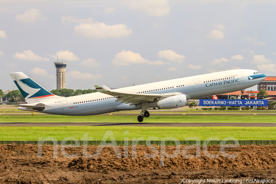 Cathay Pacific Airbus A330-343 (B-LBA) | Photo 423754