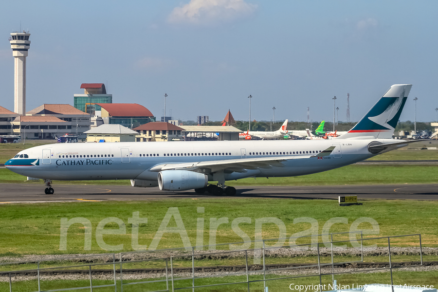 Cathay Pacific Airbus A330-343 (B-LBH) | Photo 369288