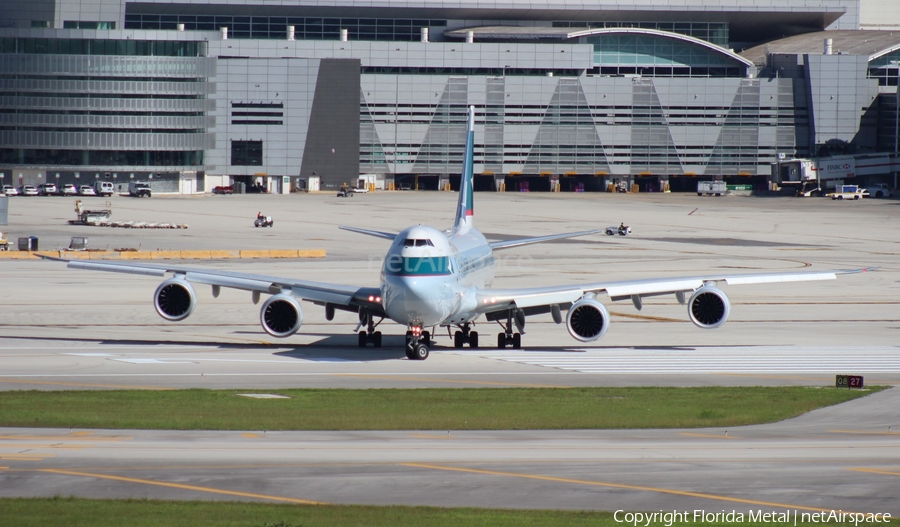Cathay Pacific Cargo Boeing 747-867F (B-LJG) | Photo 554876