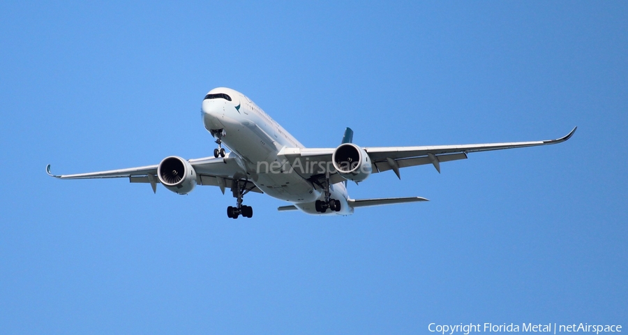 Cathay Pacific Airbus A350-941 (B-LRA) | Photo 437399