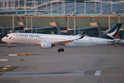 Cathay Pacific Airbus A350-941 (B-LRD) at  Seoul - Incheon International, South Korea